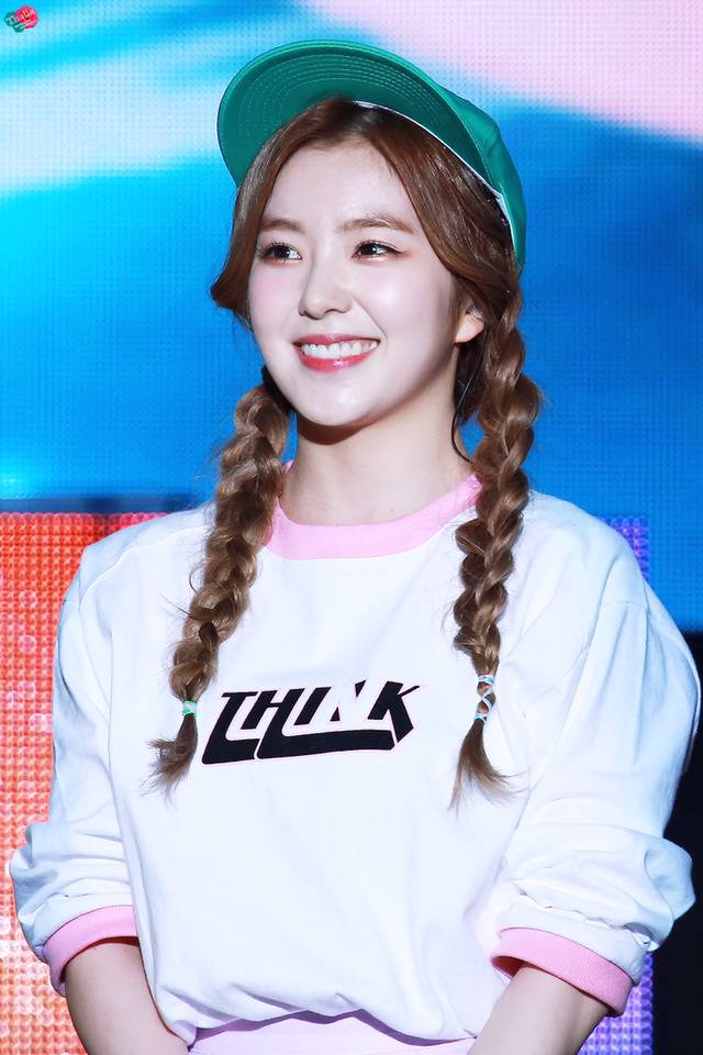 방긋 웃는 아이린 | 인스티즈