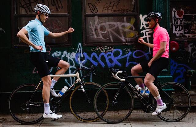 한강 교복이라 불리는 - 자전거 의류 ㄷㄷㄷ | 인스티즈