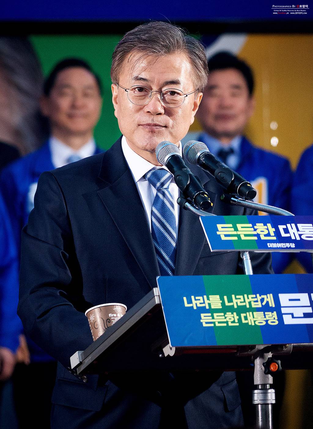 아이돌 홈마가 찍은 문재인 대통령 사진 | 인스티즈