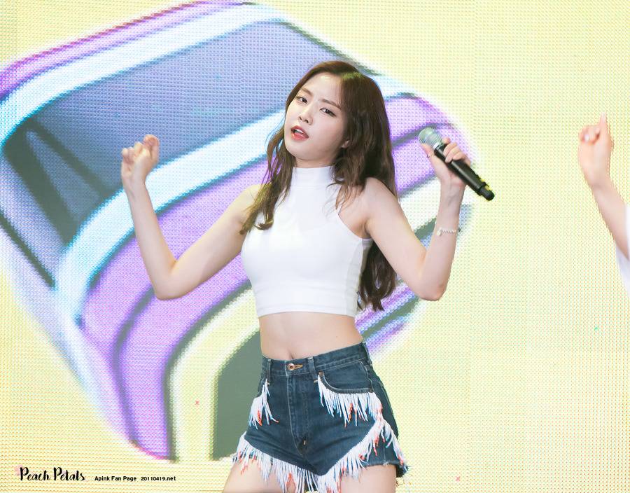 여신 손나은은 항상 옳다 | 인스티즈