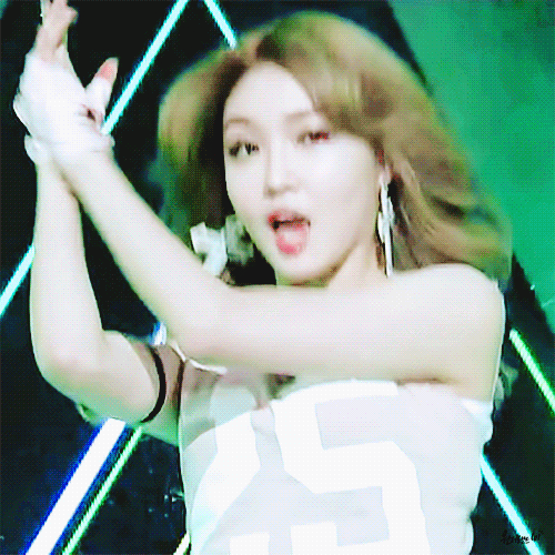 ioi) 평소랑 무대에서랑 갭이 가장 큰 청하 | 인스티즈