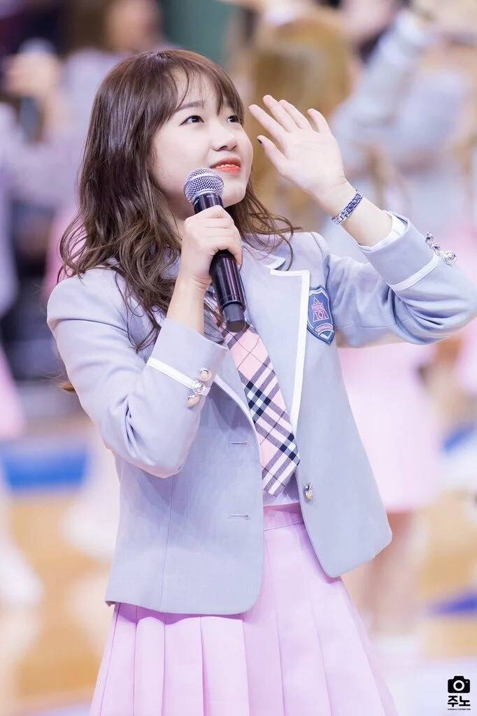 프로듀스101 첫 센터 판타지오 최유정(데이터주의) | 인스티즈