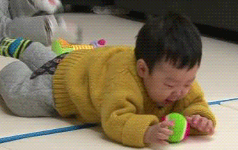 꼬물꼬물 너무 귀여운 이휘재네 쌍둥이 서언이 서준이 움짤 | 인스티즈