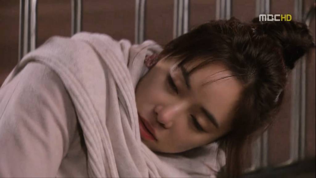 [지붕뚫고하이킥] 책임왕 황책임씨(이지훈 고자설).jpg | 인스티즈