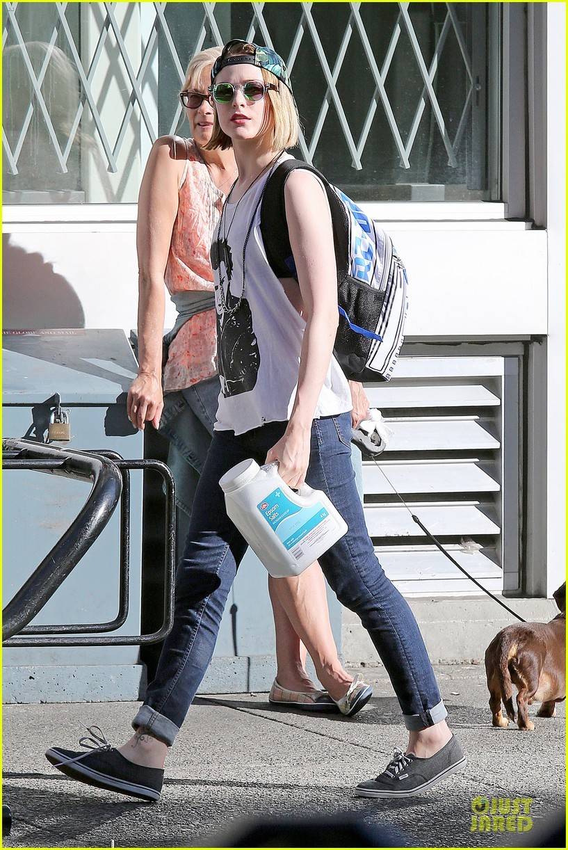 [에반레이첼우드(트블퀸뱀파이어)] 백옥 피부를 가진 상백인 스타 3 | 인스티즈