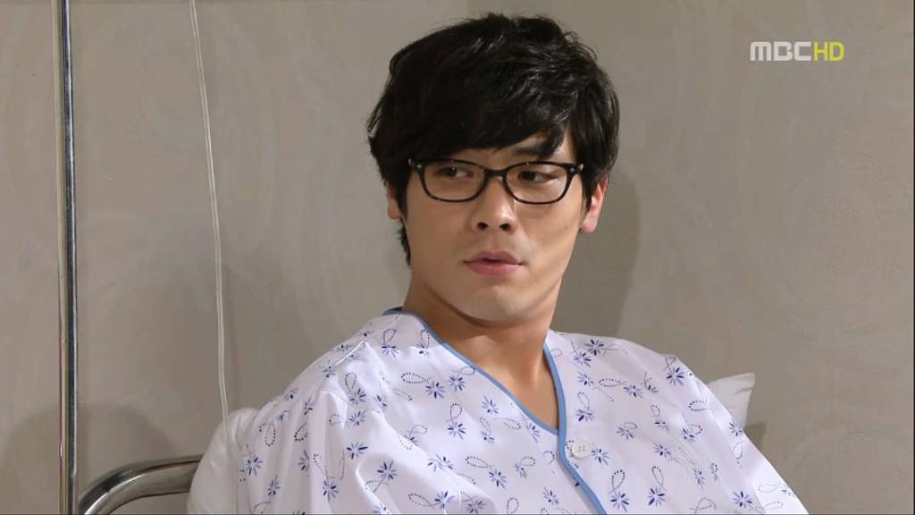 [지붕뚫고하이킥] 책임왕 황책임씨(이지훈 고자설).jpg | 인스티즈