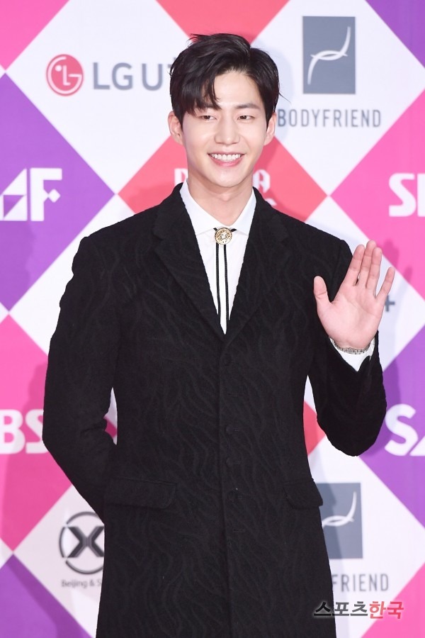 오늘자 SBS 연기대상 레드카펫.jpg | 인스티즈