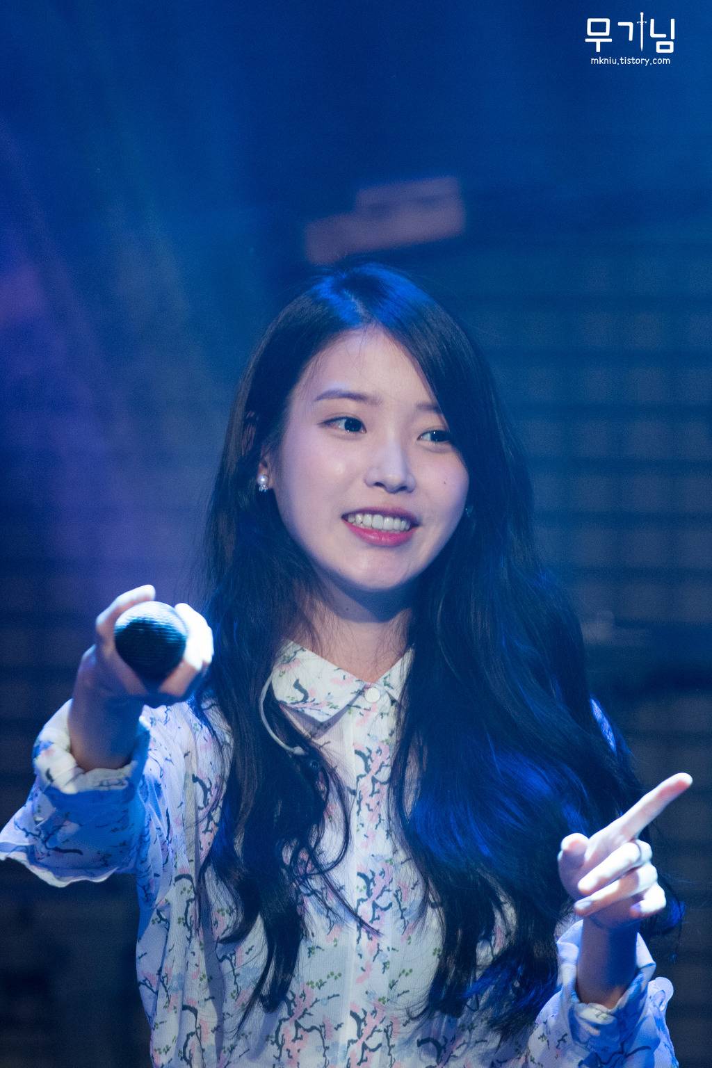 [2016.03.01] 서든어택 결승 축하공연 아이유 B컷 by무기님 | 인스티즈