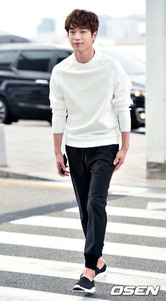 오늘자 서강준 공항패션.jpg | 인스티즈