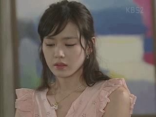 손예진도 이기지 못하는 손예진 | 인스티즈