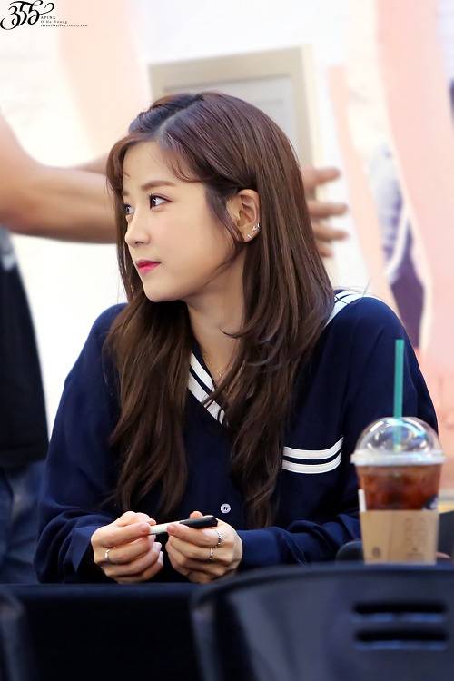 야 박초롱 쩔지않냐♥ | 인스티즈