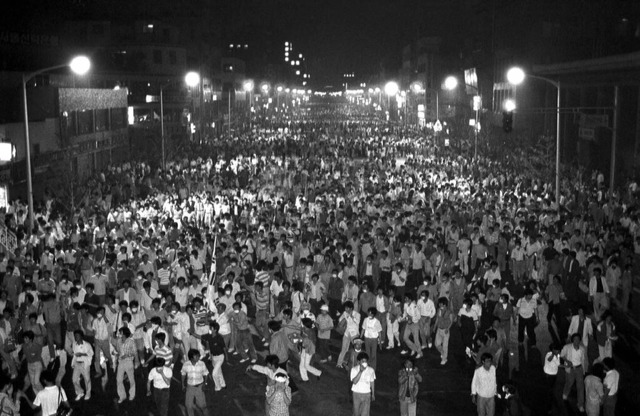 부산 시민은 자부심을 가지세요 87년 6월민주항쟁 | 인스티즈