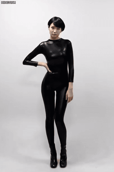 흔한 쇼핑몰 사장님.GIF (뒤 조심) | 인스티즈