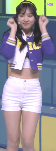 오늘자 트와이스 샤샤샤 안무 멤버별 움짤.gif | 인스티즈