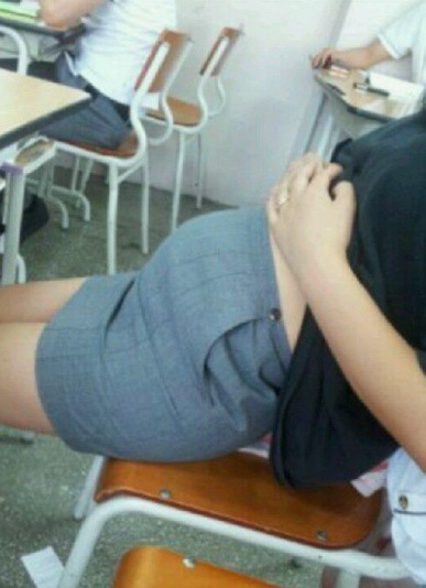 여자들은 공감한다는 여고생 배 | 인스티즈