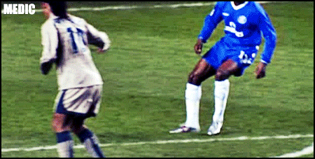 그는 마치 드릴과 같았어요.gif | 인스티즈