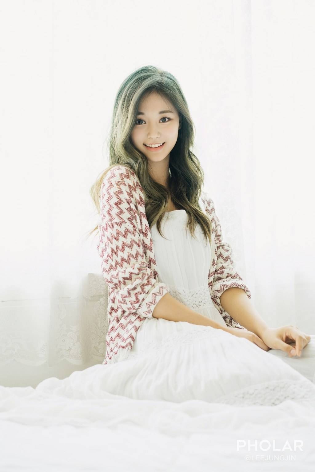 배우 이정진이 찍은 트와이스 쯔위 셋째 날 | 인스티즈