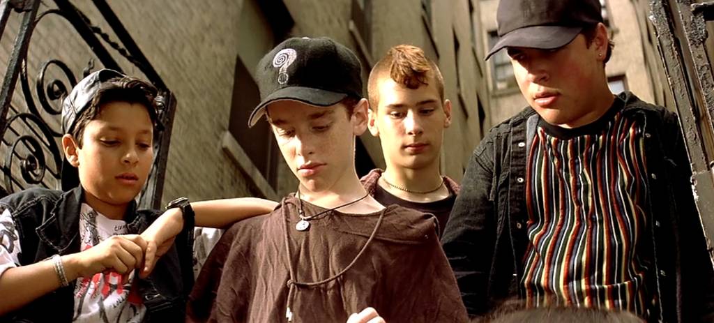 영화 속 입고 싶은 스타일 - 레옹 | 인스티즈