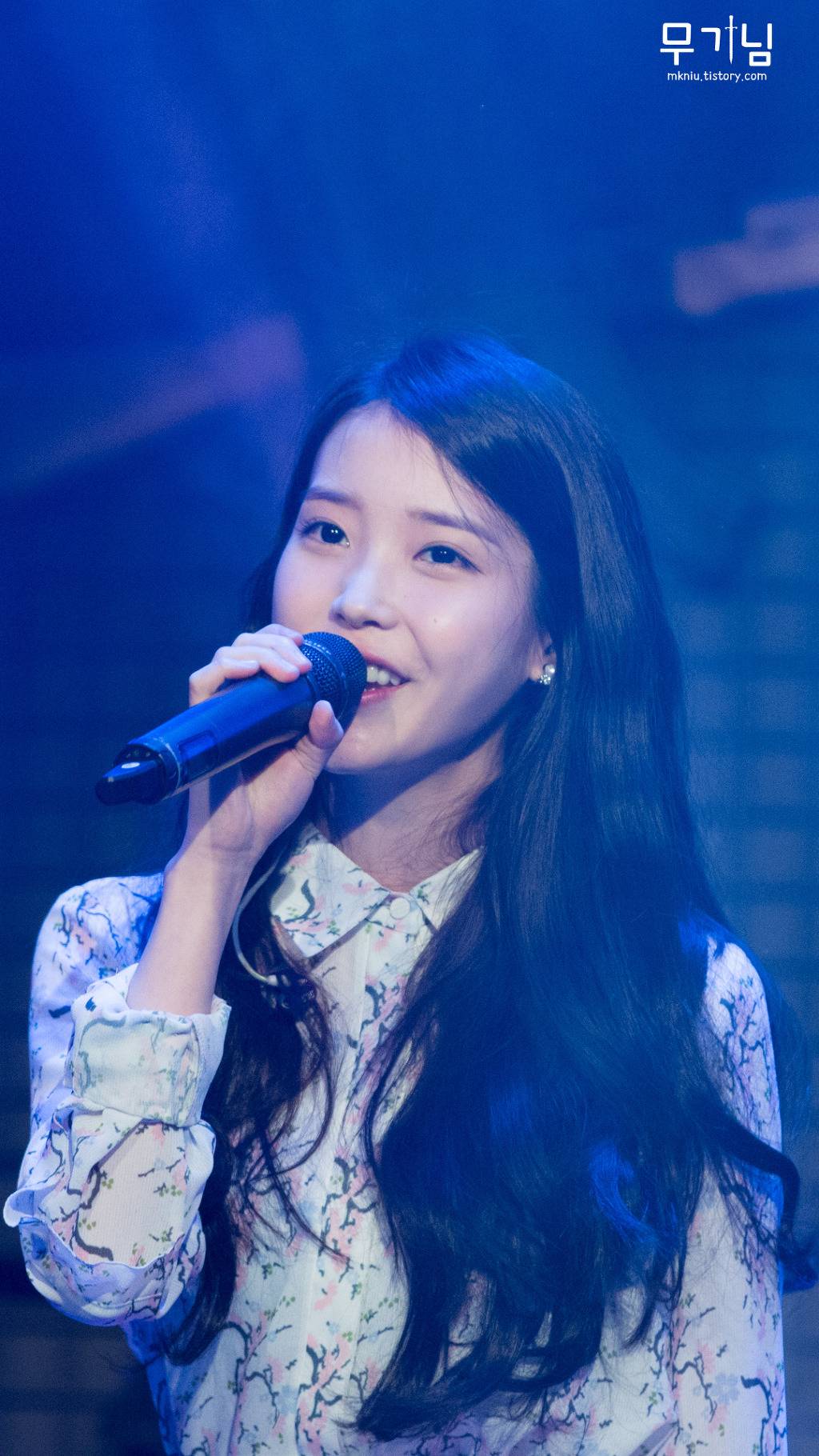 [2016.03.01] 서든어택 결승 축하공연 아이유 B컷 by무기님 | 인스티즈