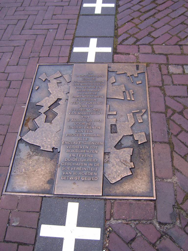 세계에서 가장 복잡한 국경.jpg | 인스티즈