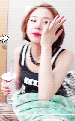 [트와이스] 자고 일어나 얼굴 부은 채영 | 인스티즈