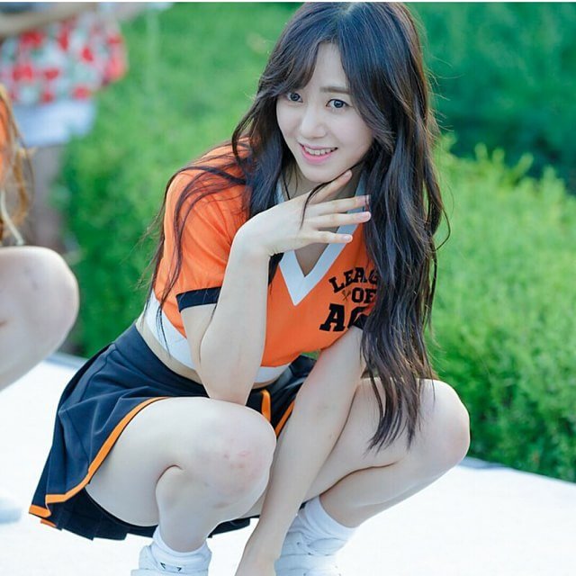 은근 섹시한 민아 | 인스티즈