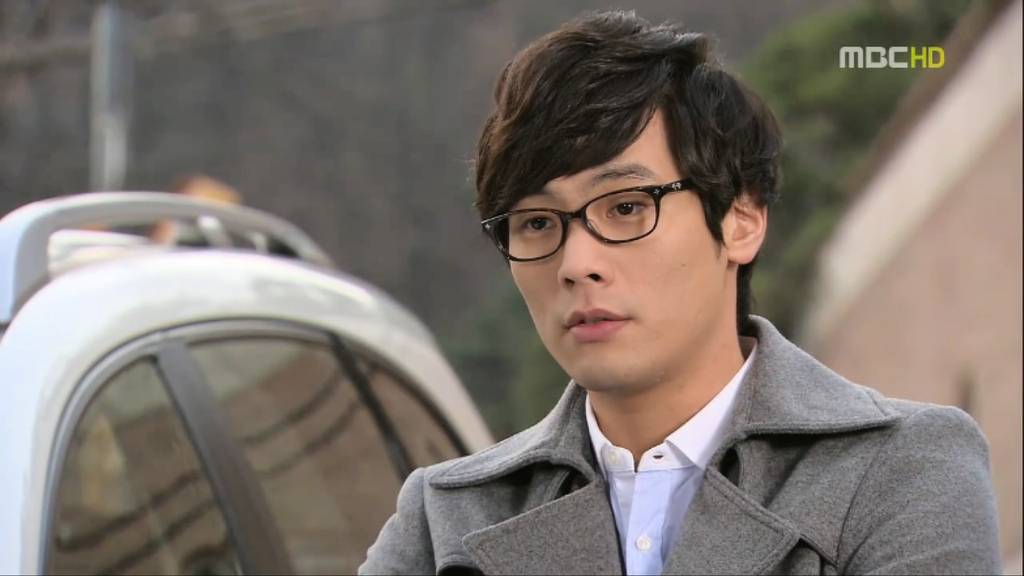 [지붕뚫고하이킥] 책임왕 황책임씨(이지훈 고자설).jpg | 인스티즈