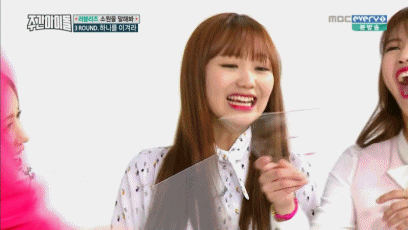 160511 주아돌 러블리즈 빵떡이 류수정.gif | 인스티즈