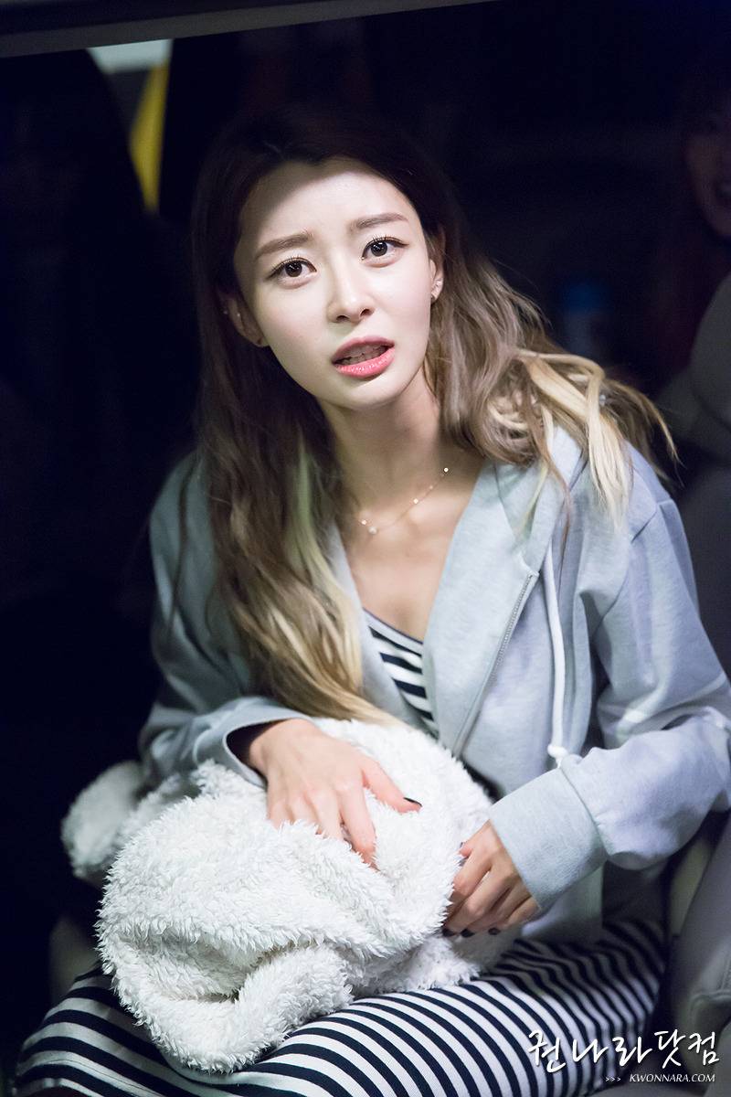 닉값하려고 올리는 헬로비너스 나라.jpgif | 인스티즈