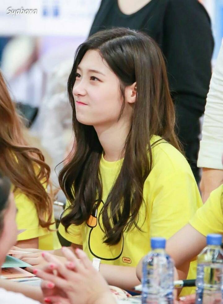 성년의날 꽃받은 꽃미소 아이오아이(ioi) 정채연 | 인스티즈