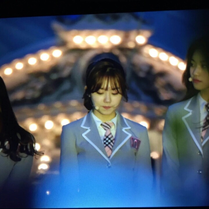 오늘자 김소혜 강미나 판교 사진 (예쁘다..) | 인스티즈