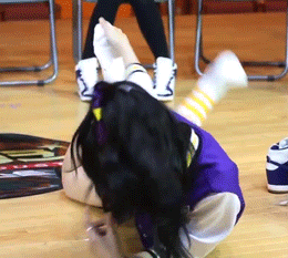 [트와이스] 쯔위는 잘하지만 나연쓰는 못하는 거 ㅜㅜ | 인스티즈