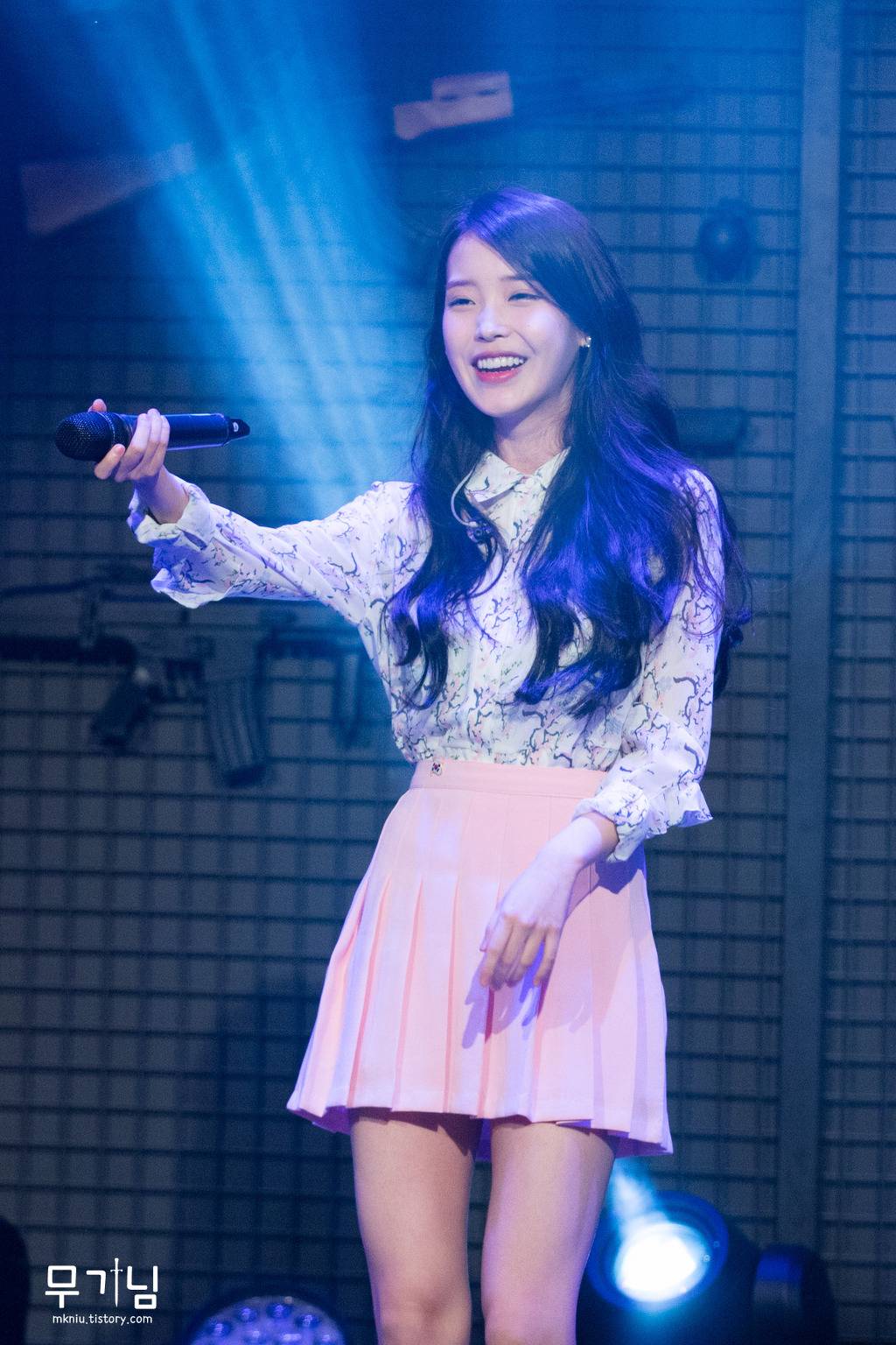 [2016.03.01] 서든어택 결승 축하공연 아이유 B컷 by무기님 | 인스티즈