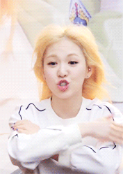 [레드벨벳] 웬디에게 볼 수 있는 특유의 표정 | 인스티즈