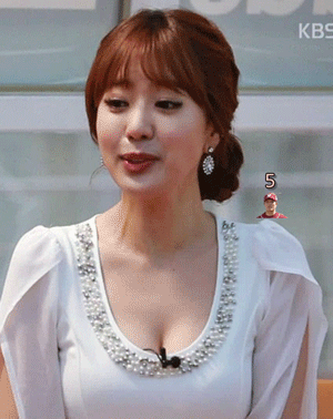 정지원 아나운서.gif | 인스티즈