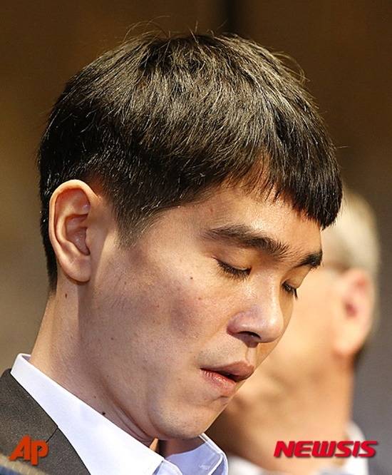 2국째 이세돌 꺾고 환호하는 알파고 개발팀원들.jpg | 인스티즈