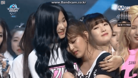 여자아이돌 강철멘탈 갑.gif | 인스티즈