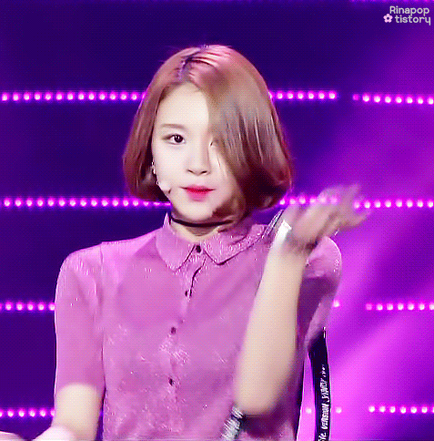 [트와이스] 레파토리가 떨어져서 걍 올려보는 막내 채영이 짤 | 인스티즈