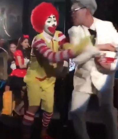 코스프레가 아니라 빙의된 수준 (feat. 스엠 할로윈파티) | 인스티즈