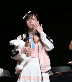 [트와이스] 혼자서도 잘노는 귀여운 바보 나연이 | 인스티즈