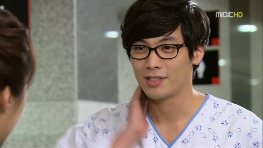 [지붕뚫고하이킥] 책임왕 황책임씨(이지훈 고자설).jpg | 인스티즈