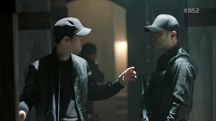 [태양의후예] 태후에서 알고 나면 보이는 것 (feat.송중기 부상) | 인스티즈