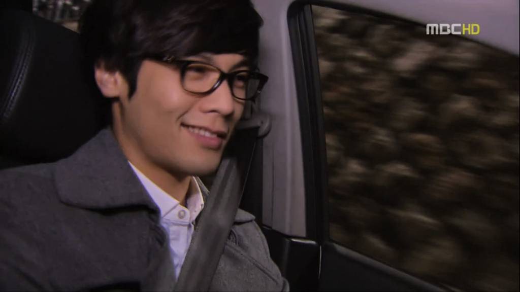 [지붕뚫고하이킥] 책임왕 황책임씨(이지훈 고자설).jpg | 인스티즈