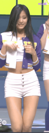 오늘자 트와이스 샤샤샤 안무 멤버별 움짤.gif | 인스티즈