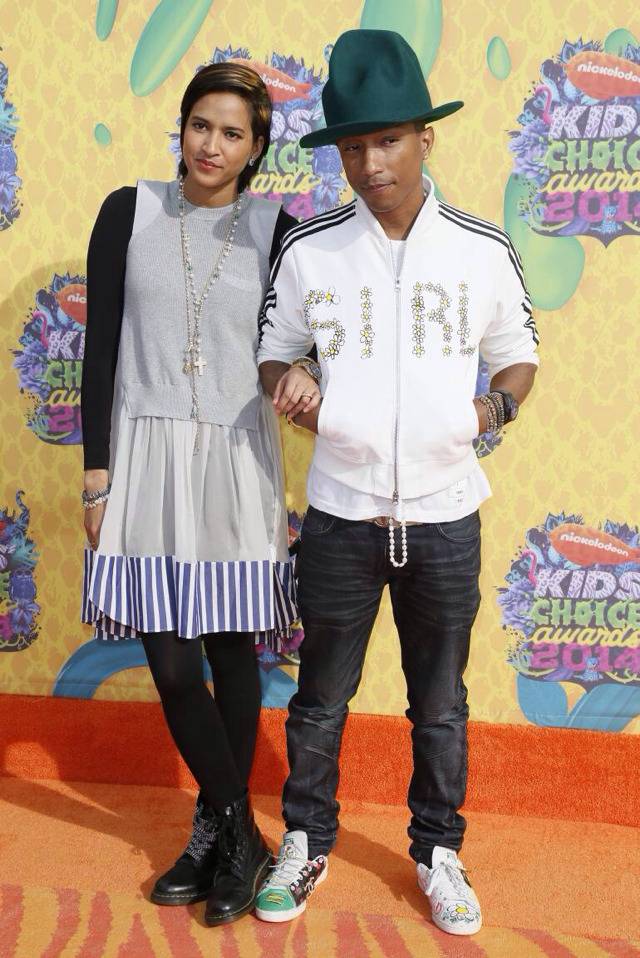 [퍼렐] 자꾸 나보다 키큰 여친이 힐을 신는다 ㅜㅜ | 인스티즈