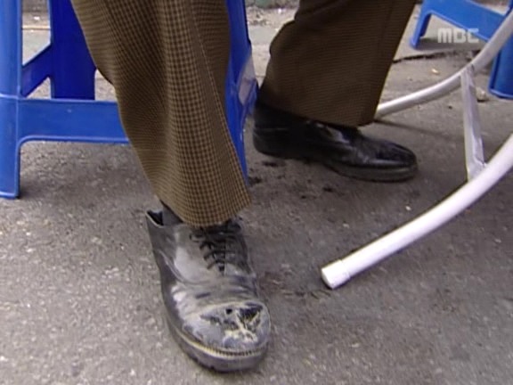 [거침없이하이킥] 맨날 주식 말아먹는 한심한 아들이지만 내편일땐 겁나 든든함ㅋㅋㅋㅋ.jpg | 인스티즈