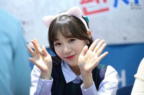 라붐에서 자기 전에 듣고 싶은 목소리를 맡고있는 소연.jpgif | 인스티즈