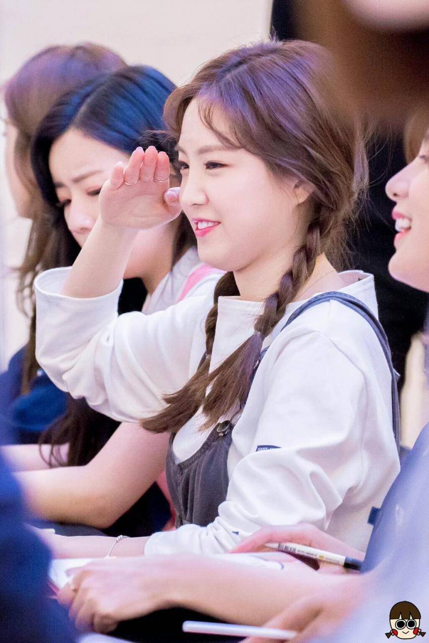 에이핑크 센터 손나은은 항상 옳다 | 인스티즈