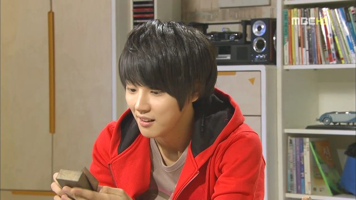 [지붕뚫고하이킥] 해줄 수 있는게 이거 밖에 없어서(준혁이 생일).jpg | 인스티즈