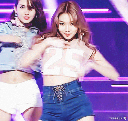 ioi) 평소랑 무대에서랑 갭이 가장 큰 청하 | 인스티즈